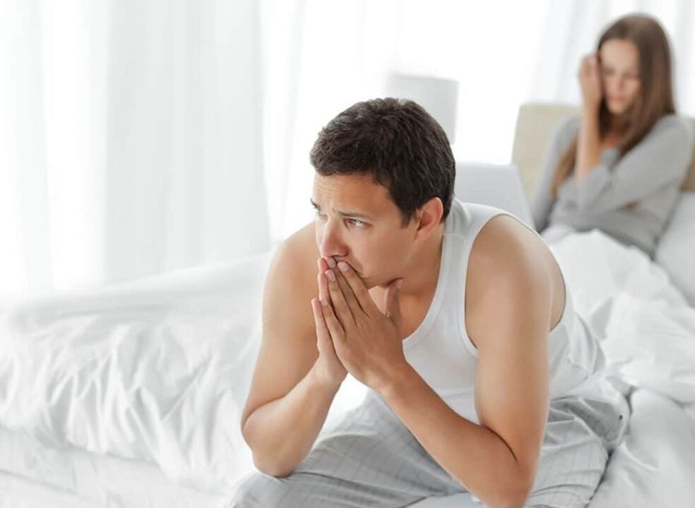 ein Mann mit verminderter Potenz aufgrund einer Prostatitis